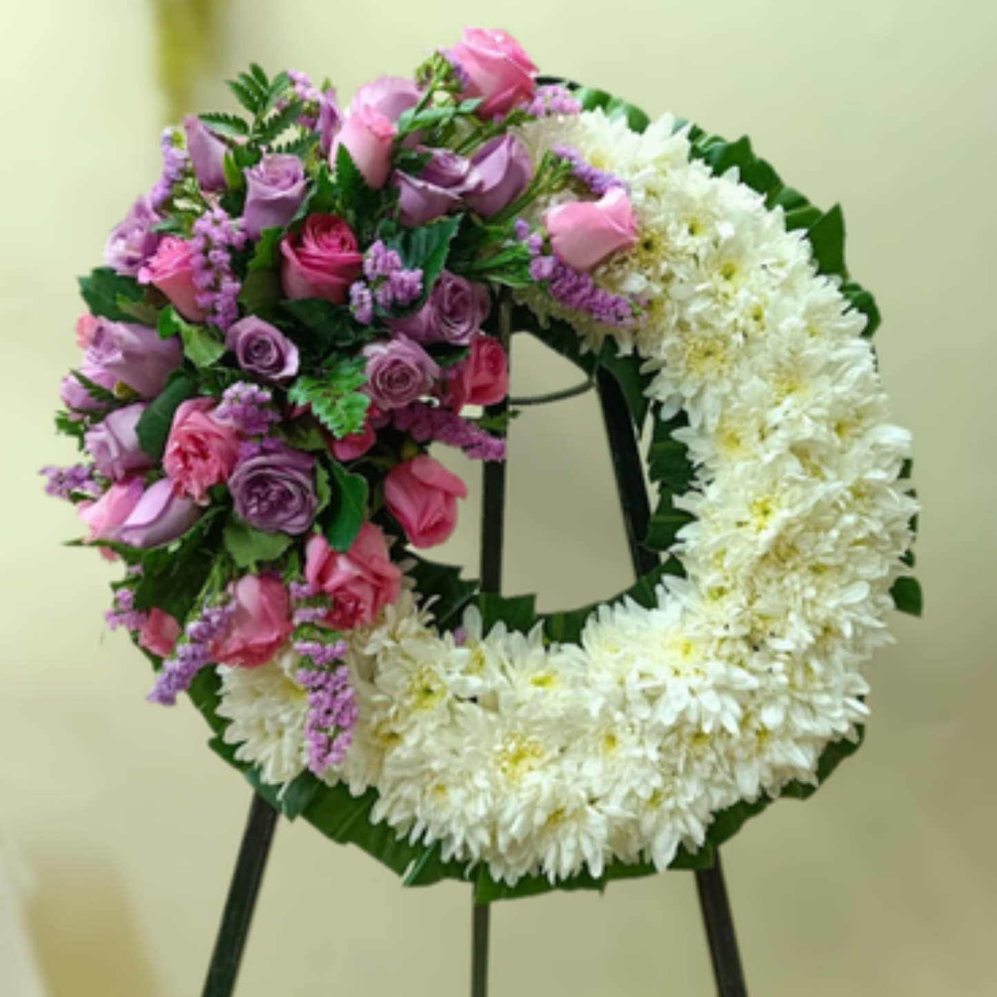 Classic Round Wreath (Usual)