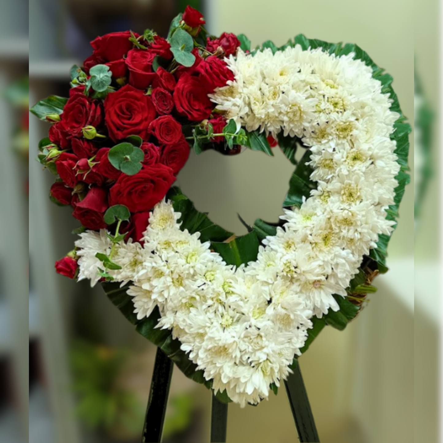 Classic Heart Wreath (Usual)